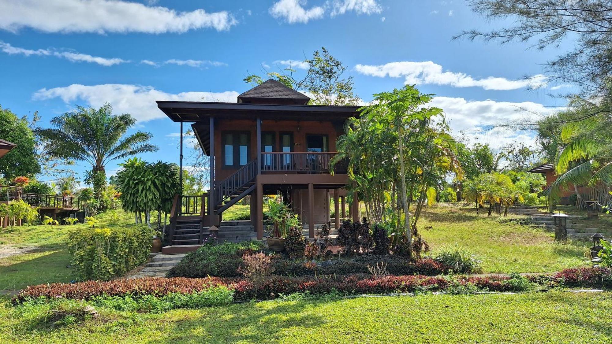 Thailife Wellness & Meditation Resort- Sha Plus Khao Lak Extérieur photo