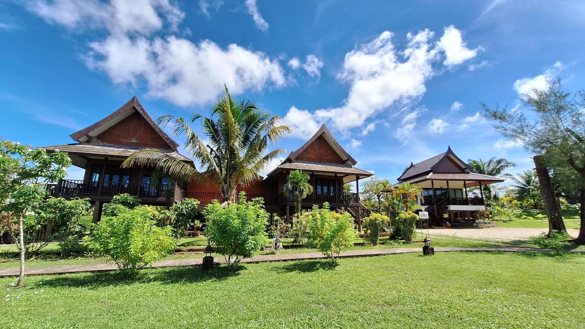 Thailife Wellness & Meditation Resort- Sha Plus Khao Lak Extérieur photo